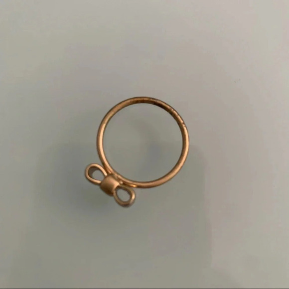 Madewell Gold Bow Ring - Picture 3 of 3